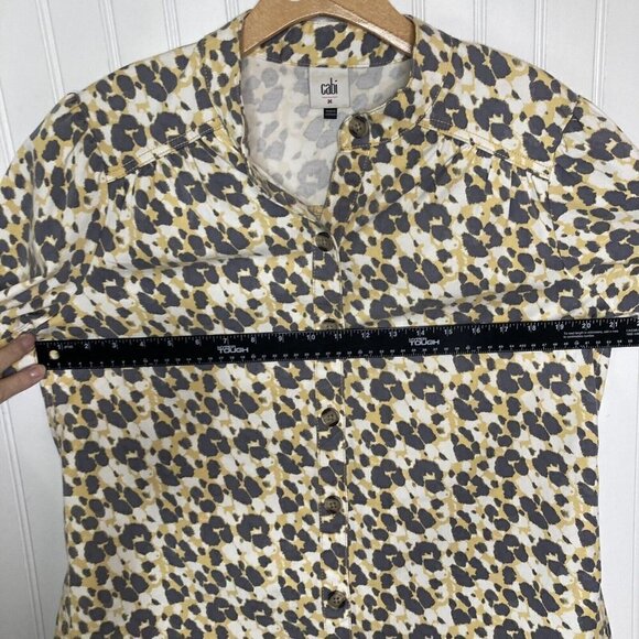 Cabi Providence Women’s Medium Button Up Shirt Jacket Animal Print Gray Yellow - Picture 6 of 9